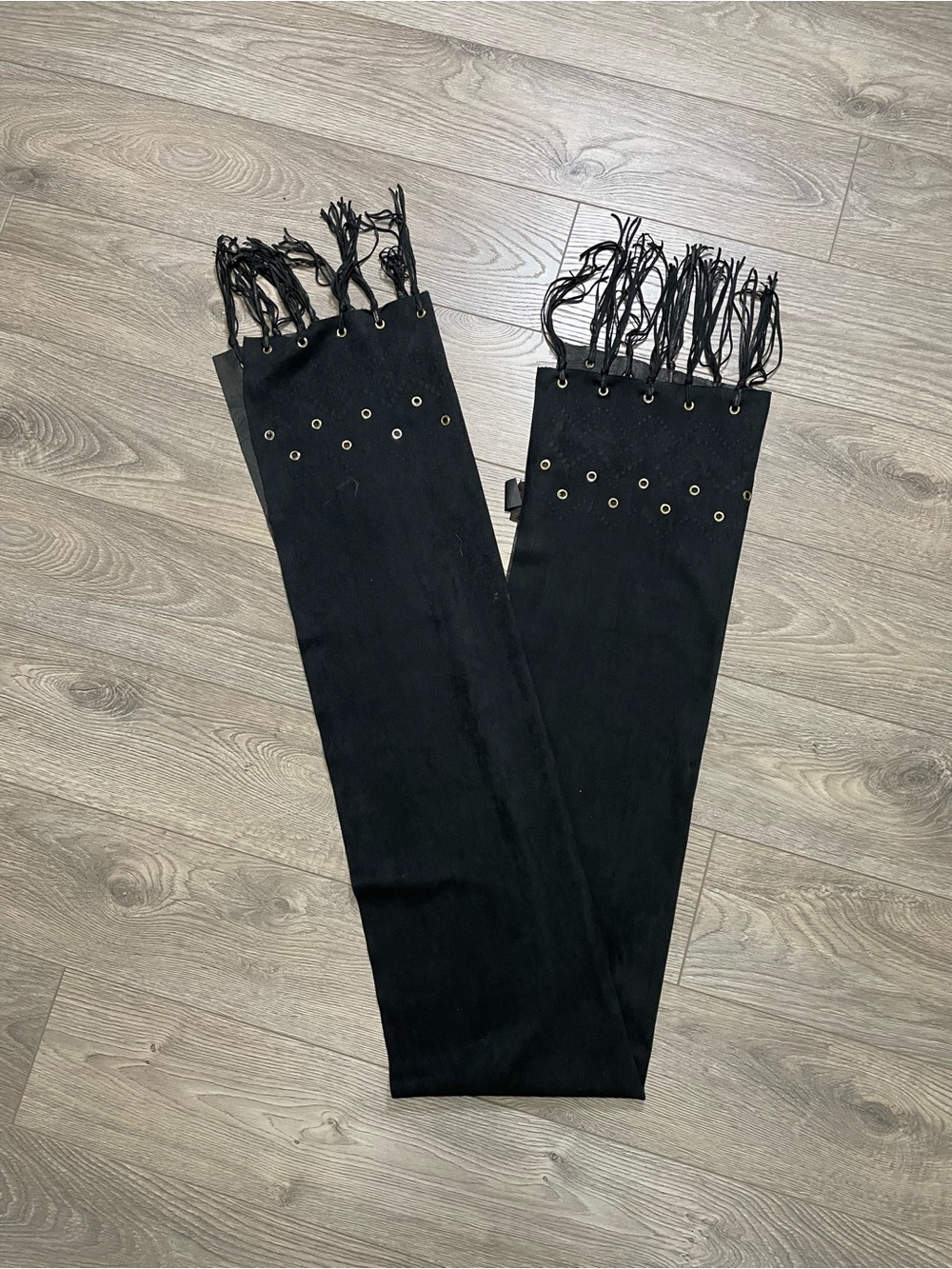 Mark. by Avon Black Faux Suede Fringe Scarf Belt Eyelet Boho Y2K Western Wrap